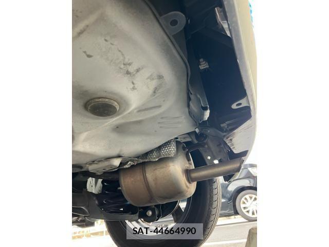Toyota VITZ 2007-06 8415719-17