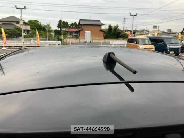 Toyota VITZ 2007-06 8415719-18