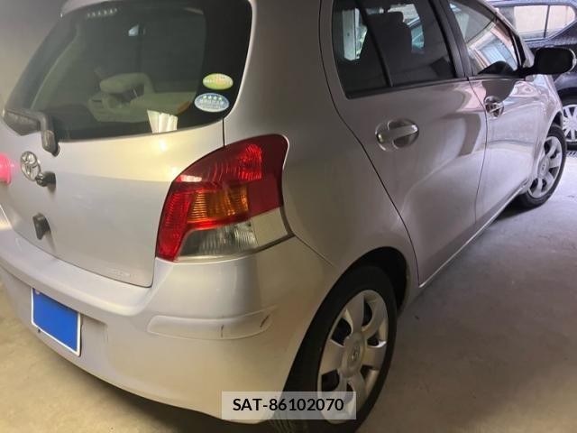 Toyota VITZ 2008-05 8415710-2