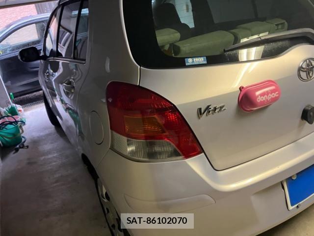 Toyota VITZ 2008-05 8415710-3