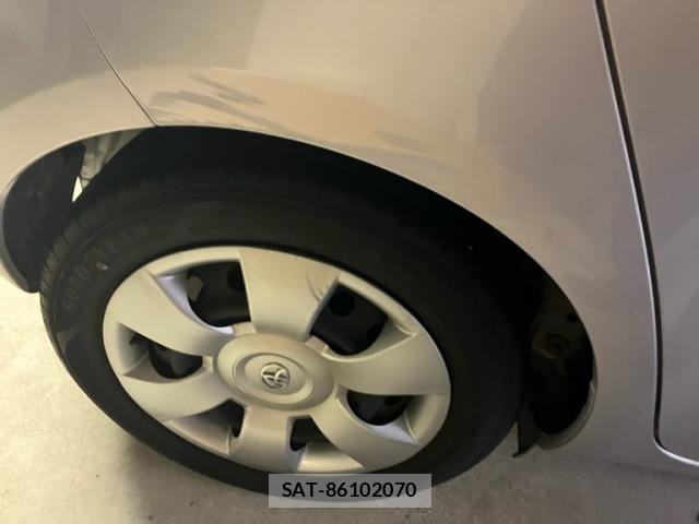 Toyota VITZ 2008-05 8415710-4