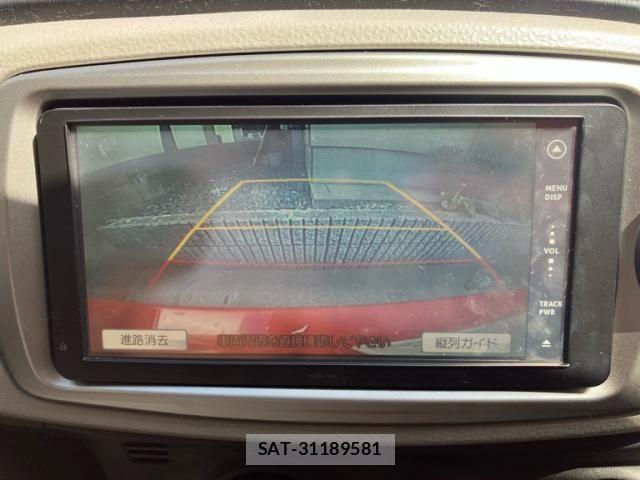 Toyota VITZ 2012-03 8410968-18