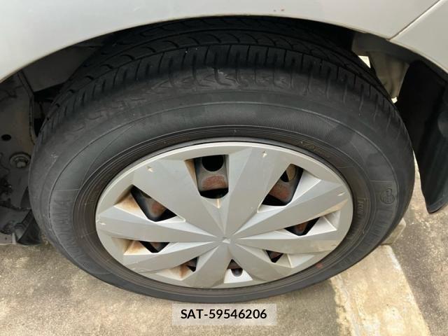 Toyota VITZ 2011-10 8415709-5