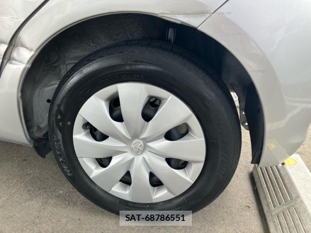 Toyota VITZ 2012-01 8415711-9
