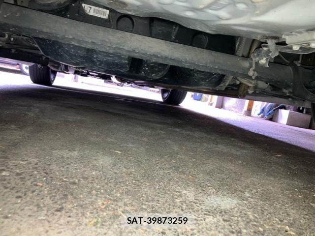 Toyota VITZ 2013-06 8410955-19