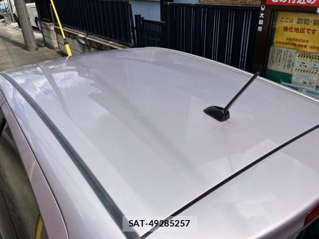 Toyota VITZ 2011-11 8410967-6