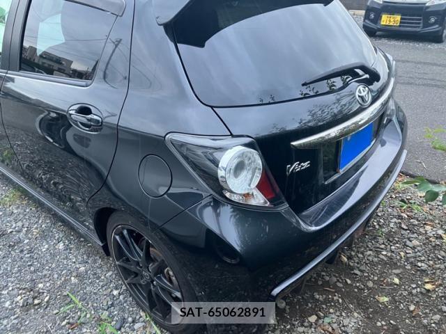 Toyota VITZ 2014-08 8415700-5