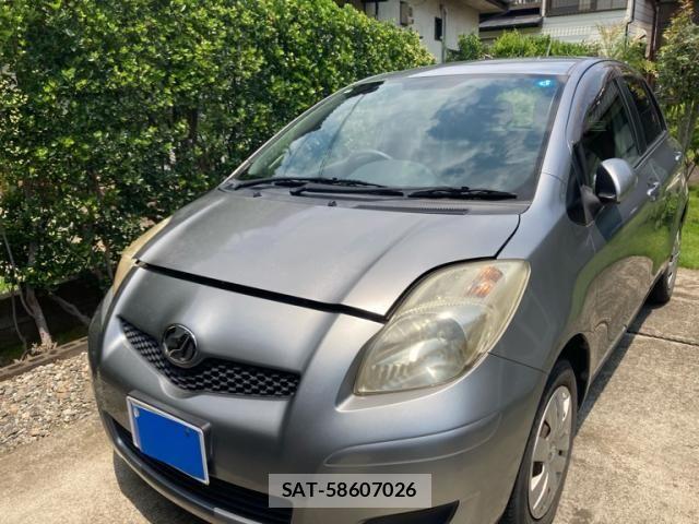 Toyota VITZ 2010-01 8415717-0