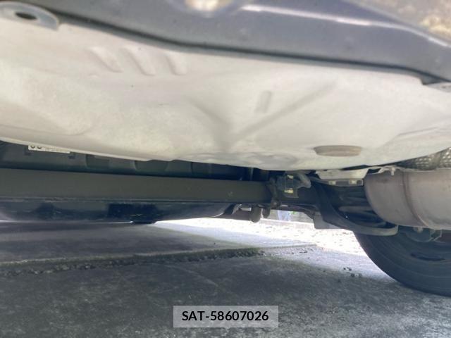 Toyota VITZ 2010-01 8415717-9