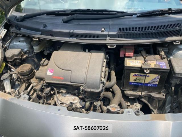 Toyota VITZ 2010-01 8415717-21
