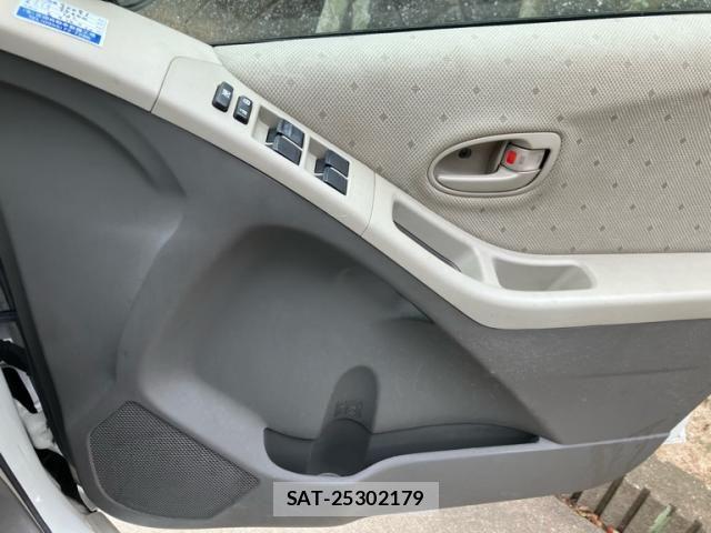 Toyota VITZ 2007-12 8415712-10
