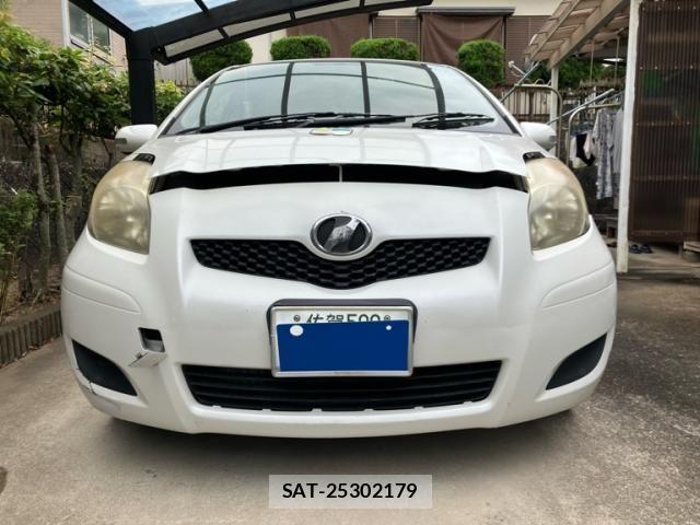 Toyota VITZ 2007-12 8415712-1