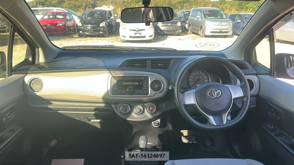 Toyota VITZ 2012 7230130-12