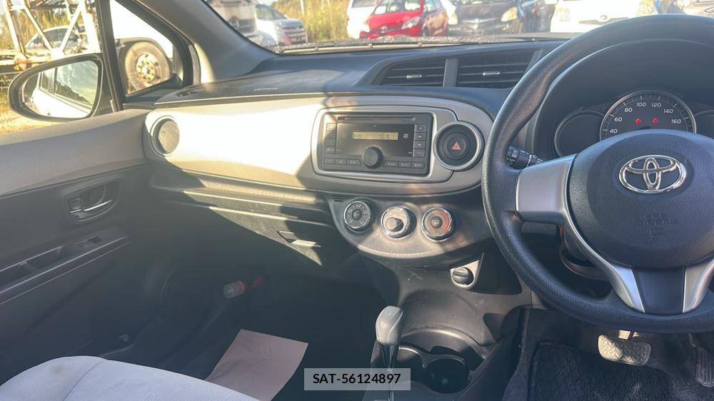Toyota VITZ 2012 7230130-16