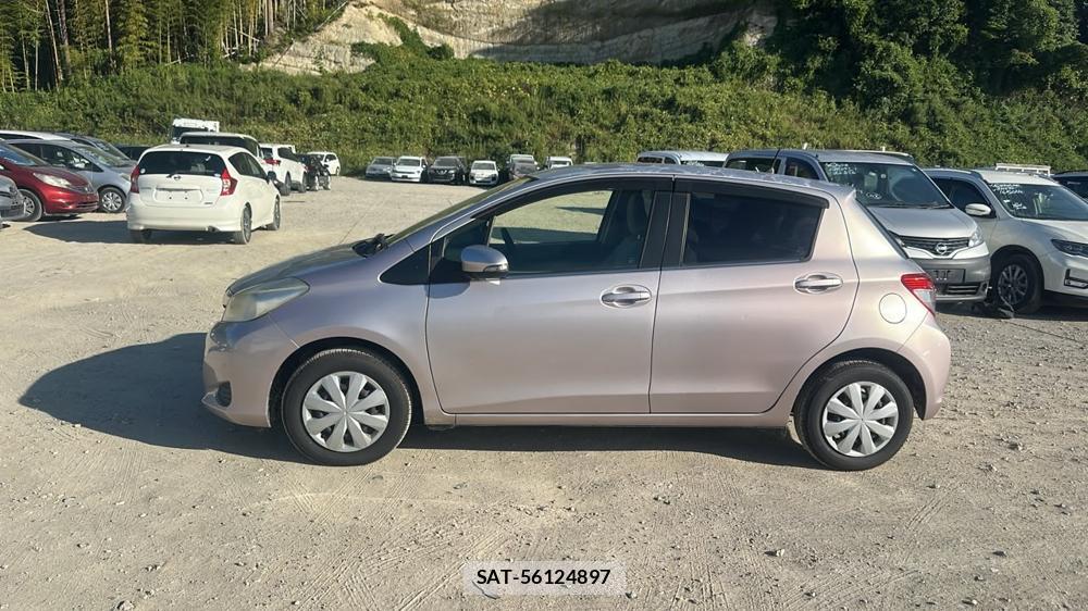 Toyota VITZ 2012 7230130-1