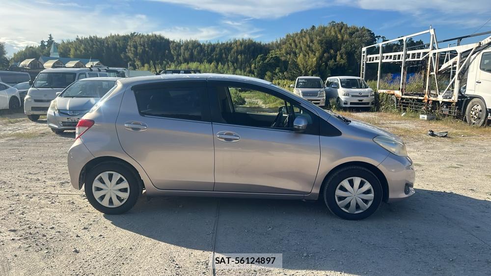Toyota VITZ 2012 7230130-5