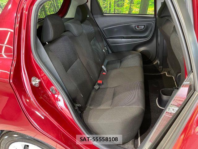 Toyota VITZ 2019-10 8439048-8