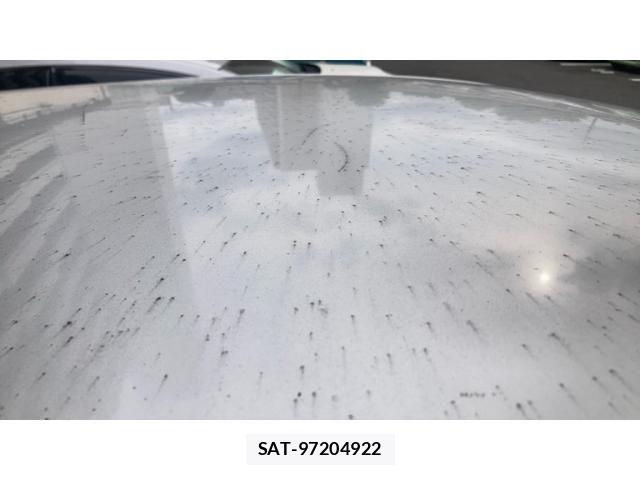 Toyota VITZ 2015-10 8439050-23