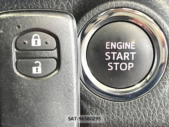 Toyota VITZ 2014-04 8439049-4