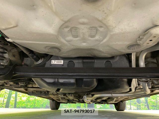 Toyota VITZ 2013-12 8458722-18