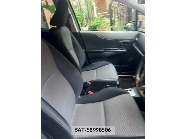 Toyota VITZ 2012-09 8458725-12