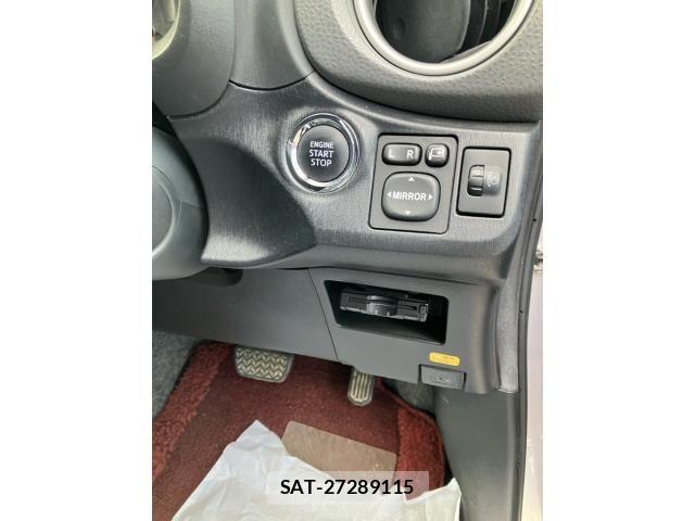 Toyota VITZ 2013-01 8486231-13