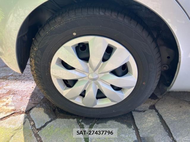 Toyota VITZ 2015-09 8486227-5