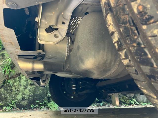 Toyota VITZ 2015-09 8486227-8