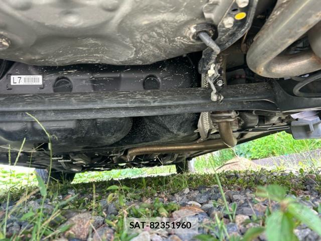 Toyota VITZ 2019-03 8486228-6