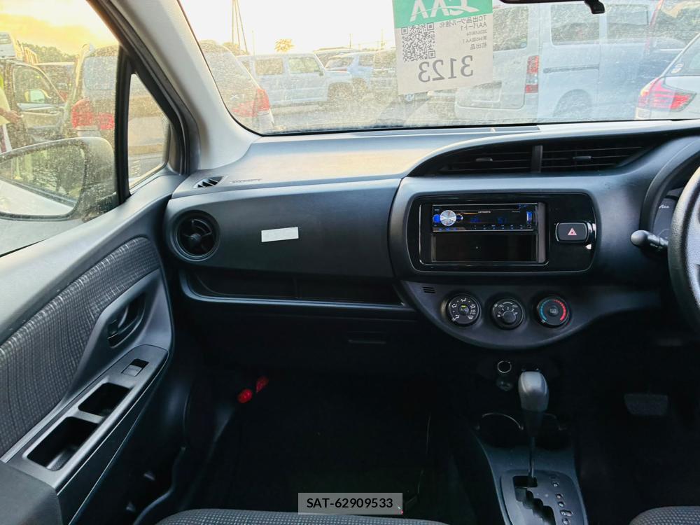 Toyota VITZ 2019-07 8298891-16