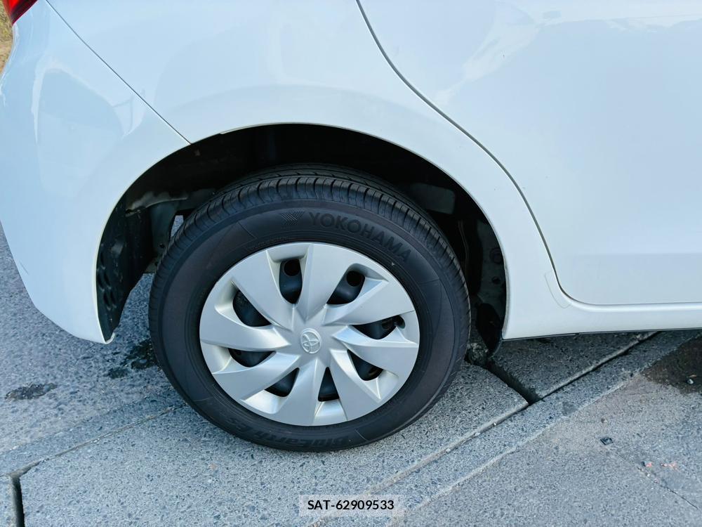Toyota VITZ 2019-07 8298891-26