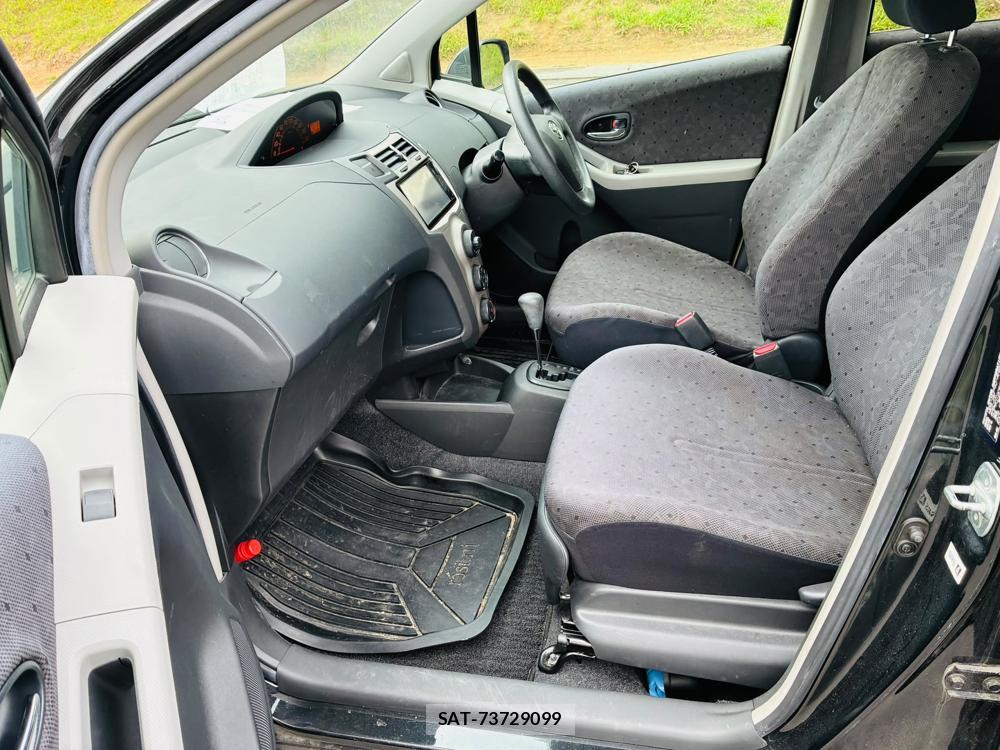 Toyota VITZ 2008-05 8079877-9