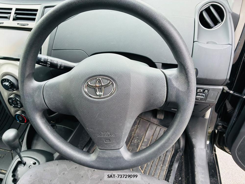 Toyota VITZ 2008-05 8079877-12