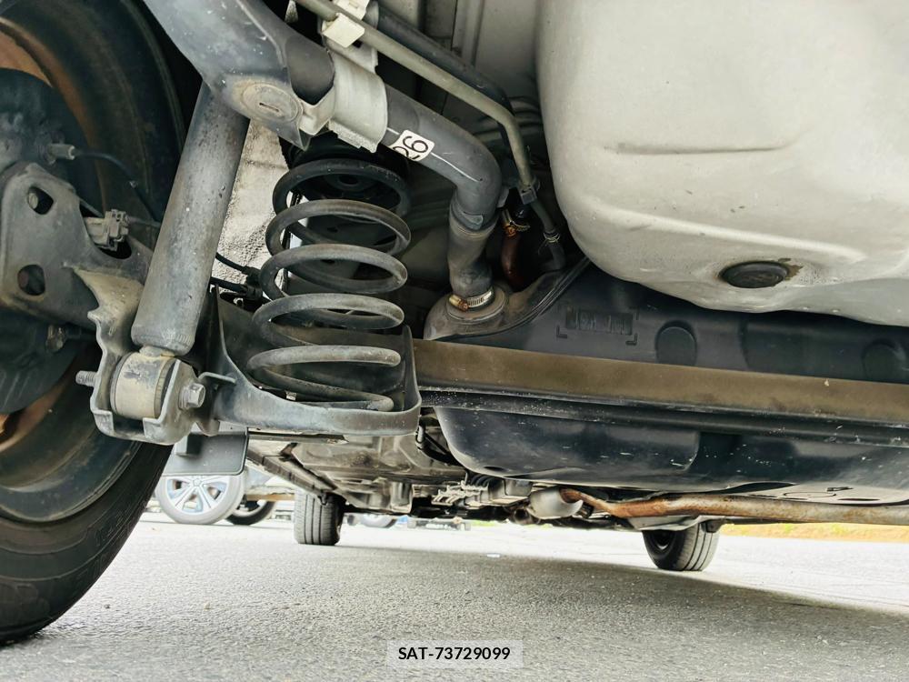 Toyota VITZ 2008-05 8079877-30