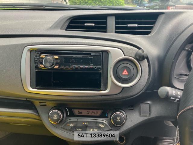 Toyota VITZ 2012-09 8528046-19
