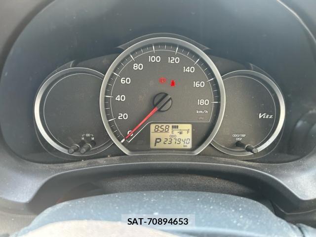 Toyota VITZ 2014-03 8528056-15