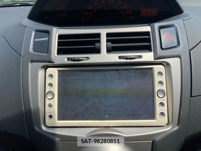 Toyota VITZ 2010-07 8528060-20