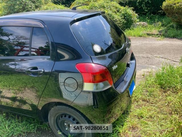 Toyota VITZ 2010-07 8528060-7