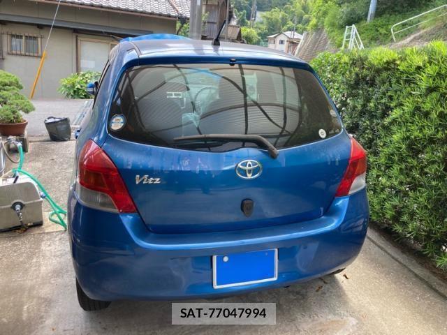 Toyota VITZ 2010-08 8528054-6