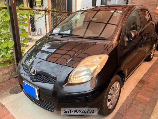 Toyota VITZ 2009-10 8528062-0