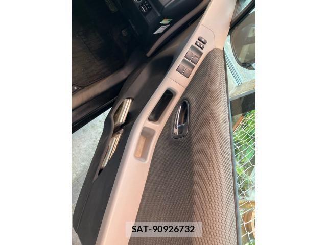 Toyota VITZ 2009-10 8528062-20