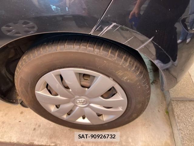 Toyota VITZ 2009-10 8528062-6