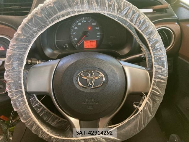 Toyota VITZ 2012-01 8528051-17