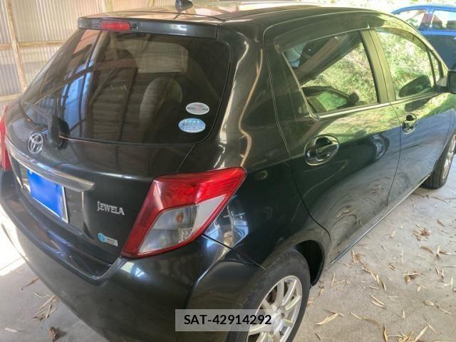 Toyota VITZ 2012-01 8528051-5
