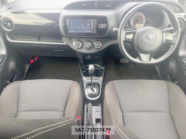 Toyota VITZ 2020-03 8528033-1