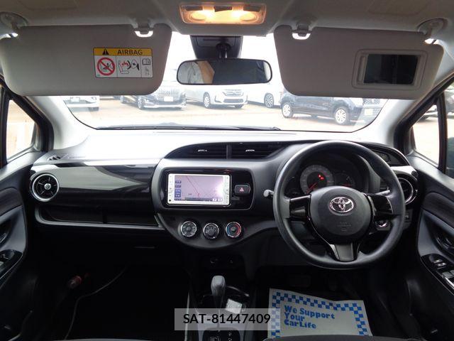 Toyota VITZ 2017-11 8528036-13