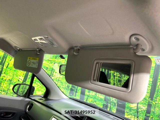 Toyota VITZ 2012-09 8528043-6