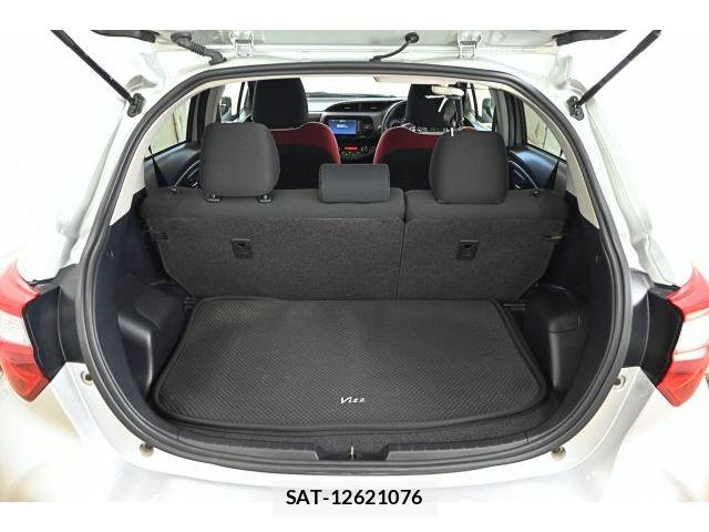 Toyota VITZ 2017-12 8528034-11