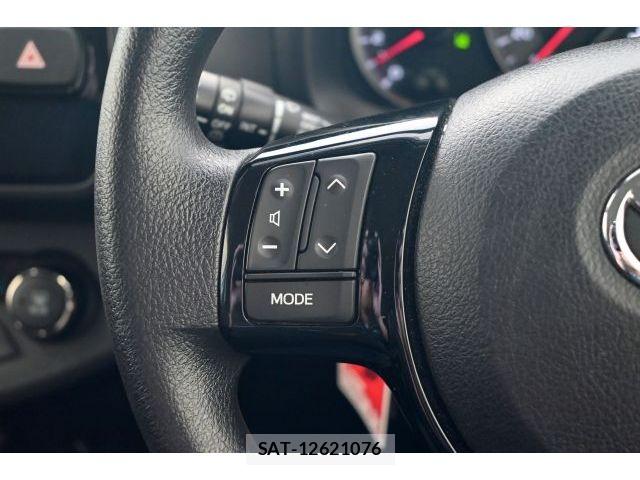 Toyota VITZ 2017-12 8528034-18