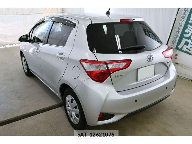 Toyota VITZ 2017-12 8528034-2